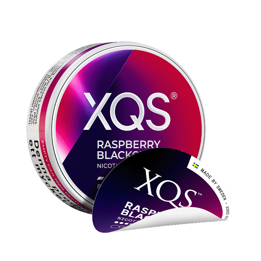 XQS XQS Raspberry Blackcurrant Slim Strong Normal – nikotinpåsar